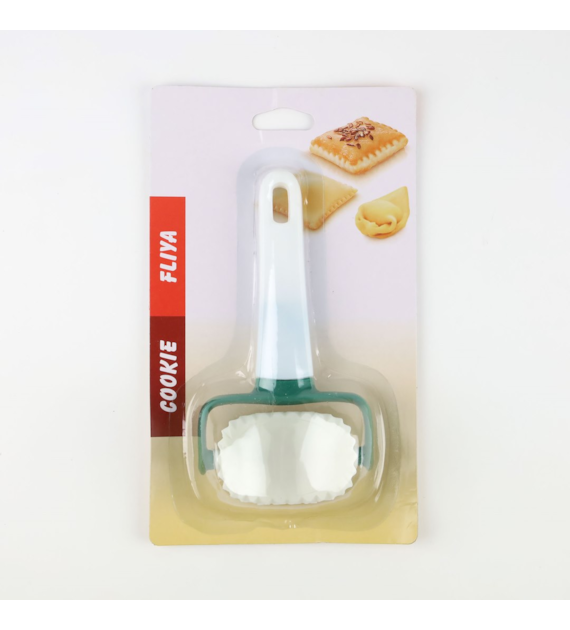 WYKRAWACZ / RADEŁKO DO CIASTEK 17x9CM 25KA-046